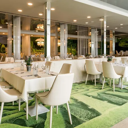 Raya Garden - Park & Winery 3* Veliko Tărnovo