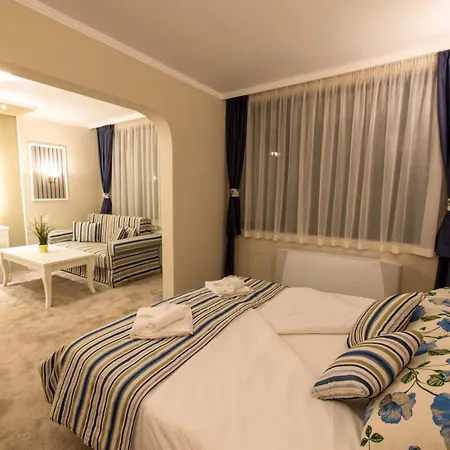 Raya Garden - Park & Winery 3* Veliko Tarnovo