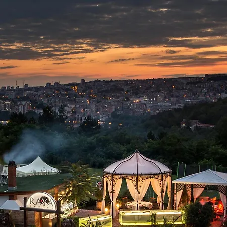 Raya Garden - Park & Winery Hotel 3*