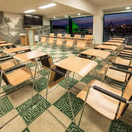 Hotel Raya Garden - Park & Winery 3*