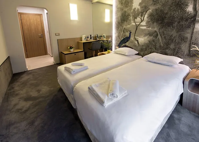 Hotel Raya Garden - Park & Winery Veliko Tarnovo