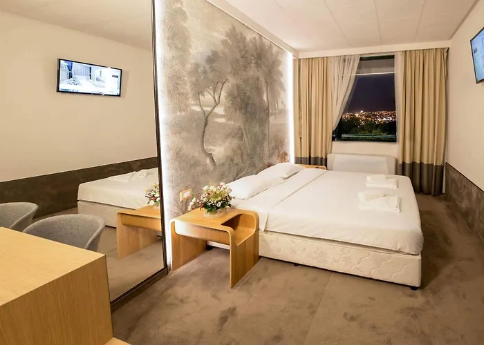 Hotel Raya Garden - Park & Winery Veliko Tarnovo