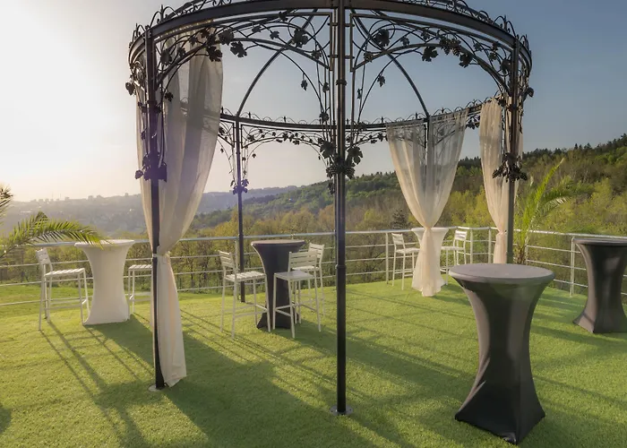 Raya Garden - Park & Winery Ξενοδοχείο Βελίκο Τίρνοβο