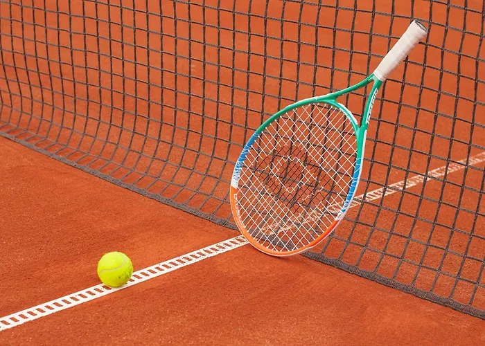 Hotell Raya Garden - Park & Winery